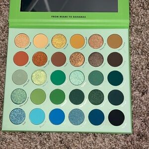 Kara beauty palette